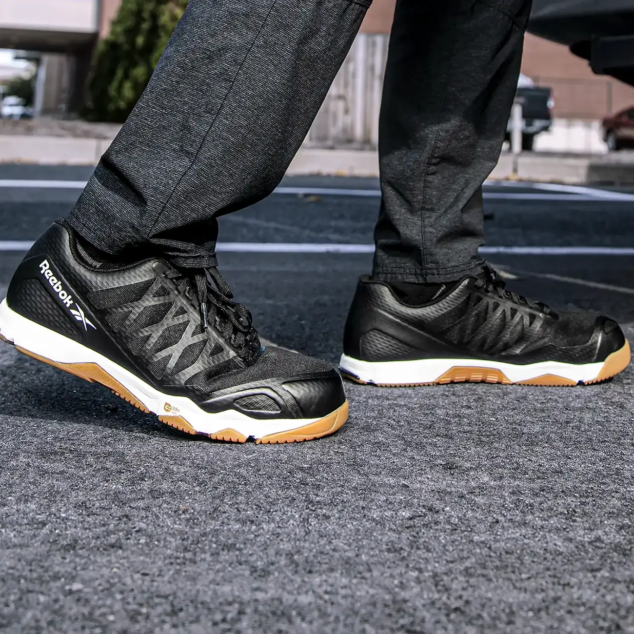 Sicherheitsschuhe von Reebok in modernem Sneaker-Style